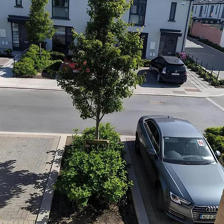 New House, Private Rooms In A Peaceful Neighborhood Dublin Exterior photo